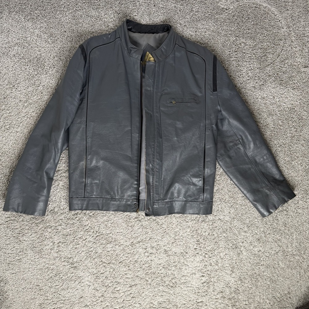 Vintage Genuine Leather Size 44 Men's Grey Jacker Coat Made‎ in Brazil